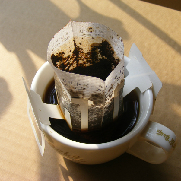 挂耳咖啡内外袋包装机应该广泛得益于包装机行